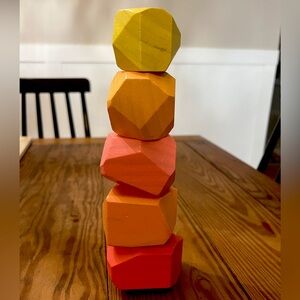 Lovevery- Wooden Building Blocks Set